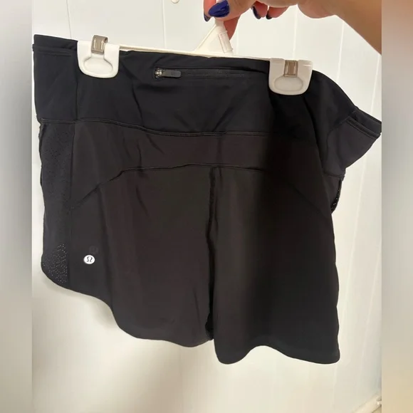 Lululemon Women's Black Athletic size 12 Shorts - Picture 1 of 9